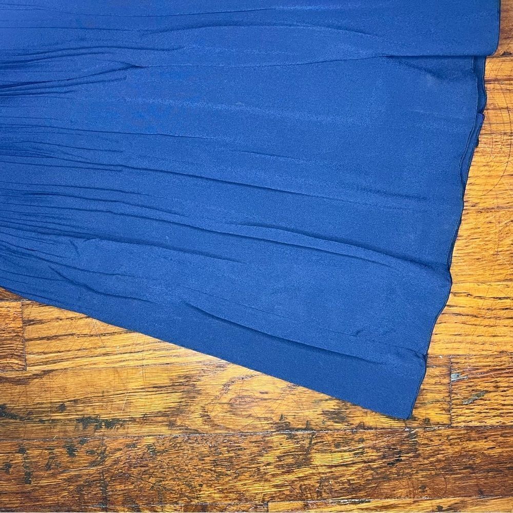 Troissix Navy Blue Pleated Midi Skirt - Picture 5 of 5